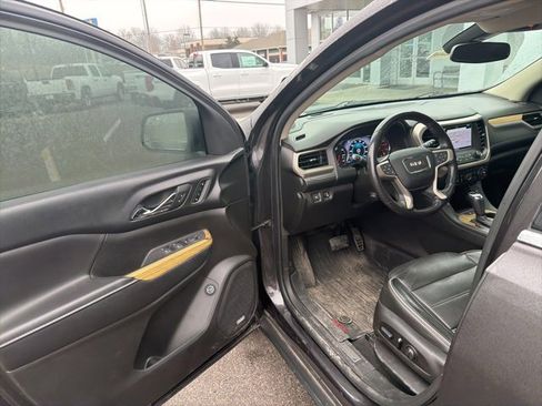 Used 2018 GMC Acadia Denali w/ Technology Package image 36