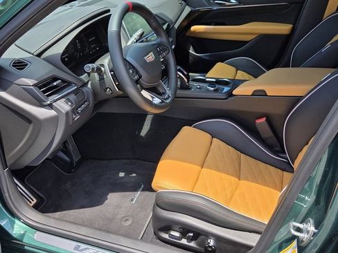 Used 2026 Cadillac CT4 V Blackwing w/ Driver Assist Package RWD image 9