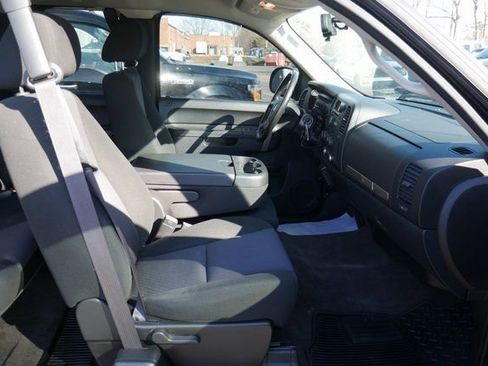 Used 2010 GMC Sierra 1500 SLE w/ Power Pack Plus image 23