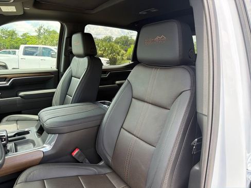New 2026 Chevrolet Silverado 1500 High Country AWD/4WD image 24