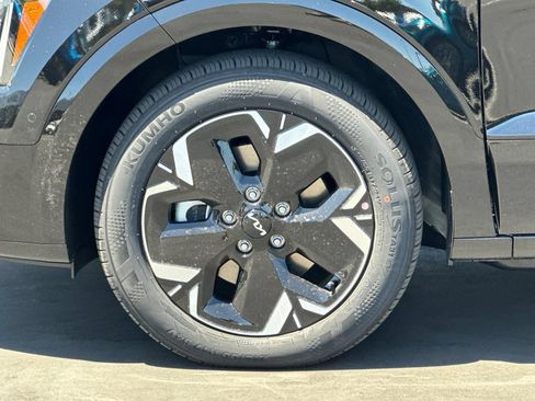 New 2026 Kia Niro Wave FWD image 26