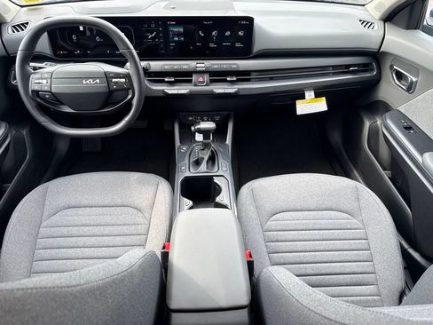 Certified 2025 Kia K4 EX FWD image 19