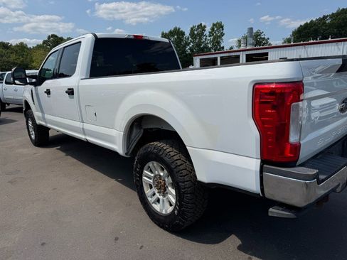 Used 2019 Ford F250 XLT AWD/4WD image 10