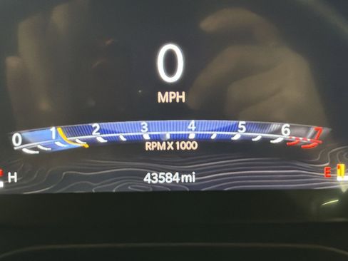 Used 2023 Jeep Grand Cherokee Overland w/ Luxury Tech Group IV image 17