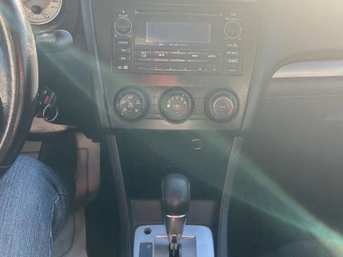 Used 2013 Subaru Impreza 2.0i Premium image 9