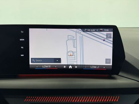 Used 2026 BMW 228i xDrive w/ Premium Package image 28