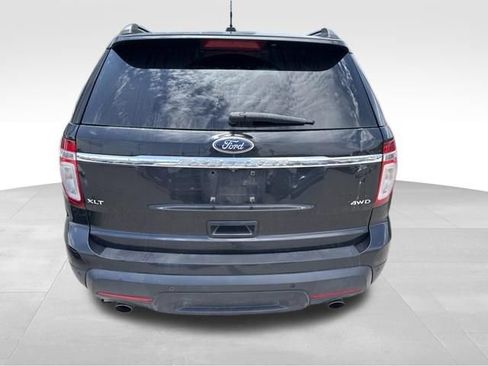 Used 2013 Ford Explorer XLT AWD/4WD image 6