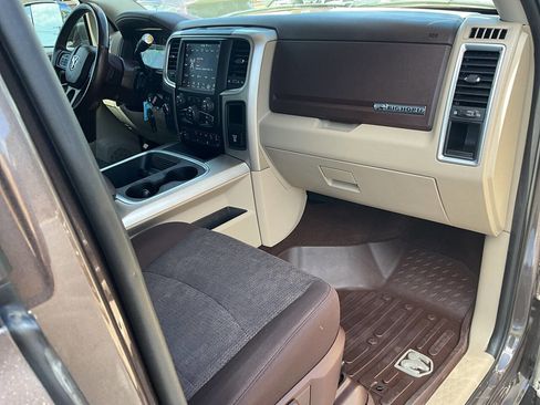 Used 2018 RAM 2500 Big Horn AWD/4WD image 34