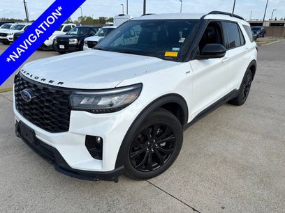 Used 2025 Ford Explorer ST-Line w/ Premium Package