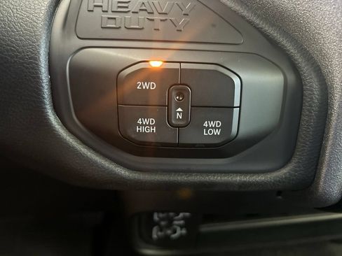 Used 2025 RAM 2500 Tradesman AWD/4WD image 42