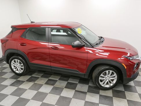 Used 2021 Chevrolet TrailBlazer LS FWD image 5