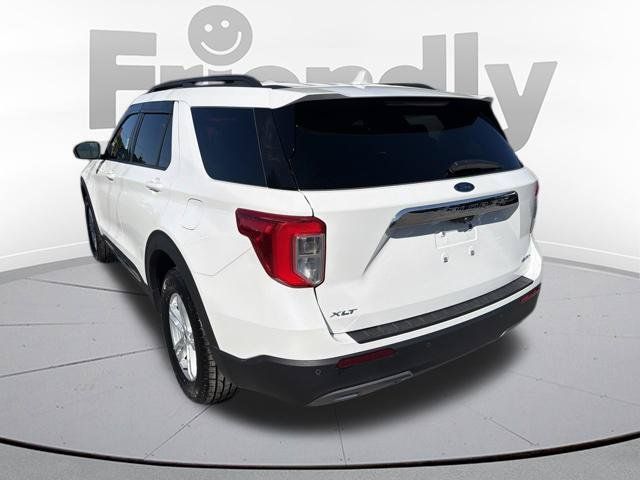 Used 2022 Ford Explorer XLT w/ Equipment Group 202A AWD/4WD image 5