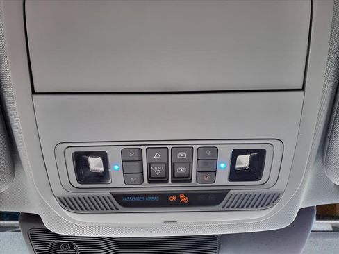 Used 2023 Ford Explorer XLT w/ Equipment Group 202A image 19