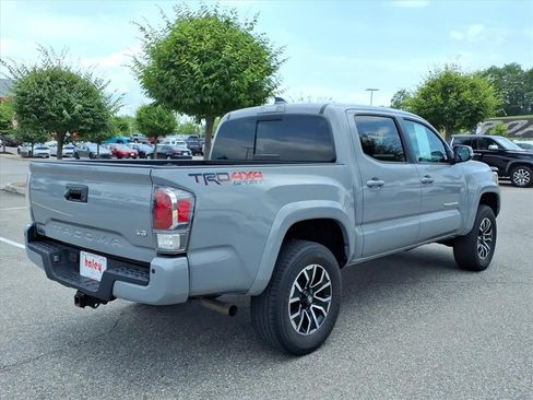 Certified 2021 Toyota Tacoma TRD Sport w/ TRD Premium Sport Package AWD/4WD image 4