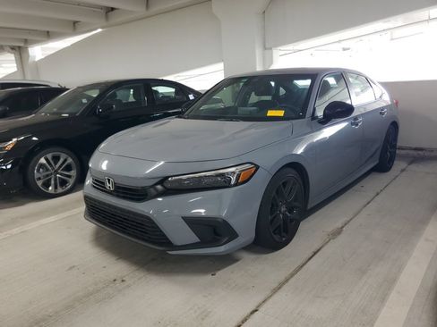 Used 2024 Honda Civic Sport image 1