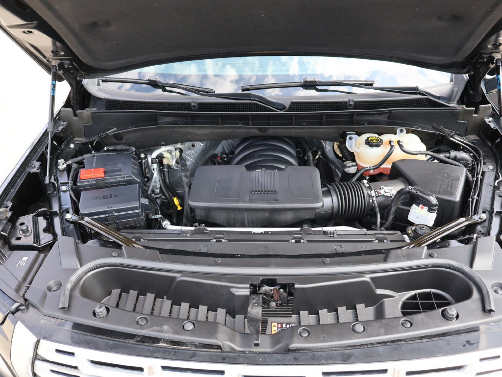 Used 2025 GMC Yukon Denali AWD/4WD image 40