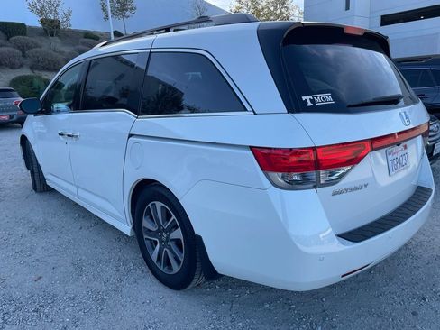 Used 2014 Honda Odyssey Touring image 6