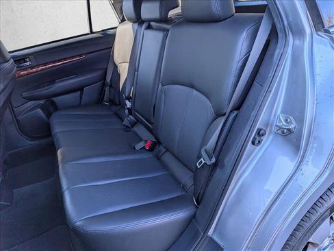 Used 2012 Subaru Outback 3.6R Limited w/ Moonroof Pkg image 17