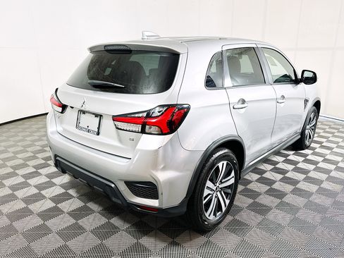 Used 2021 Mitsubishi Outlander Sport SE AWD/4WD image 3