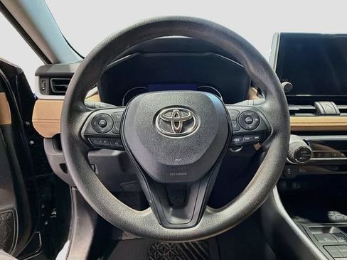 Certified 2024 Toyota RAV4 XLE FWD image 9
