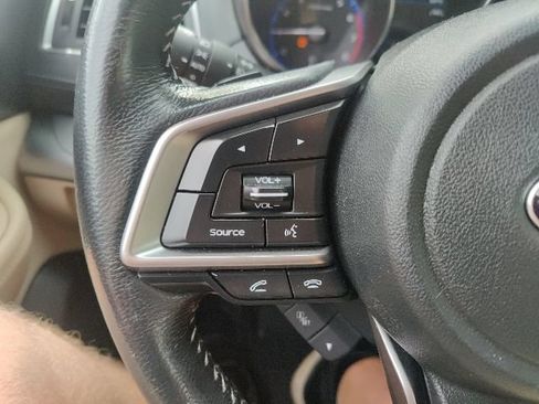 Used 2019 Subaru Outback 2.5i Premium w/ Popular Package #2 AWD/4WD image 28