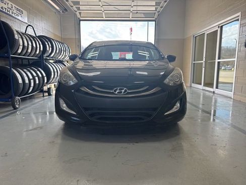 Used 2013 Hyundai Elantra GT w/ Touch & Go Pkg image 3