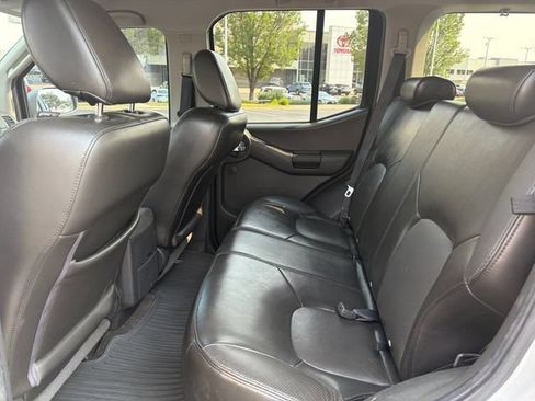 Used 2010 Nissan Xterra SE AWD/4WD image 17