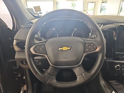 Certified 2023 Chevrolet Traverse LT FWD image 26