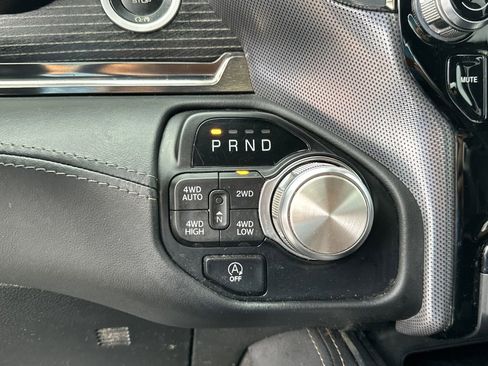 Used 2021 RAM 1500 Limited AWD/4WD image 23