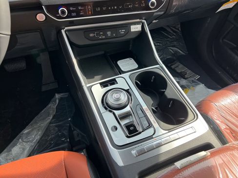 New 2026 Kia Carnival EX image 15