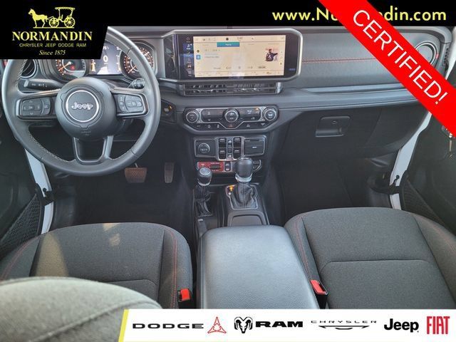 Certified 2025 Jeep Wrangler Unlimited Rubicon AWD/4WD image 6
