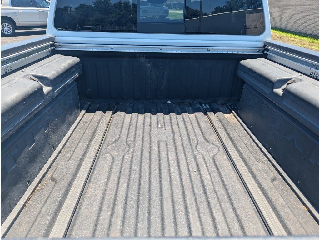 Used 2021 Nissan Titan Platinum Reserve w/ Moonroof Package AWD/4WD image 12