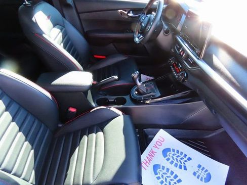 Used 2022 Kia Forte GT image 9