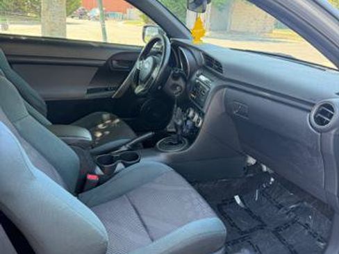 Used 2012 Scion tC FWD image 11