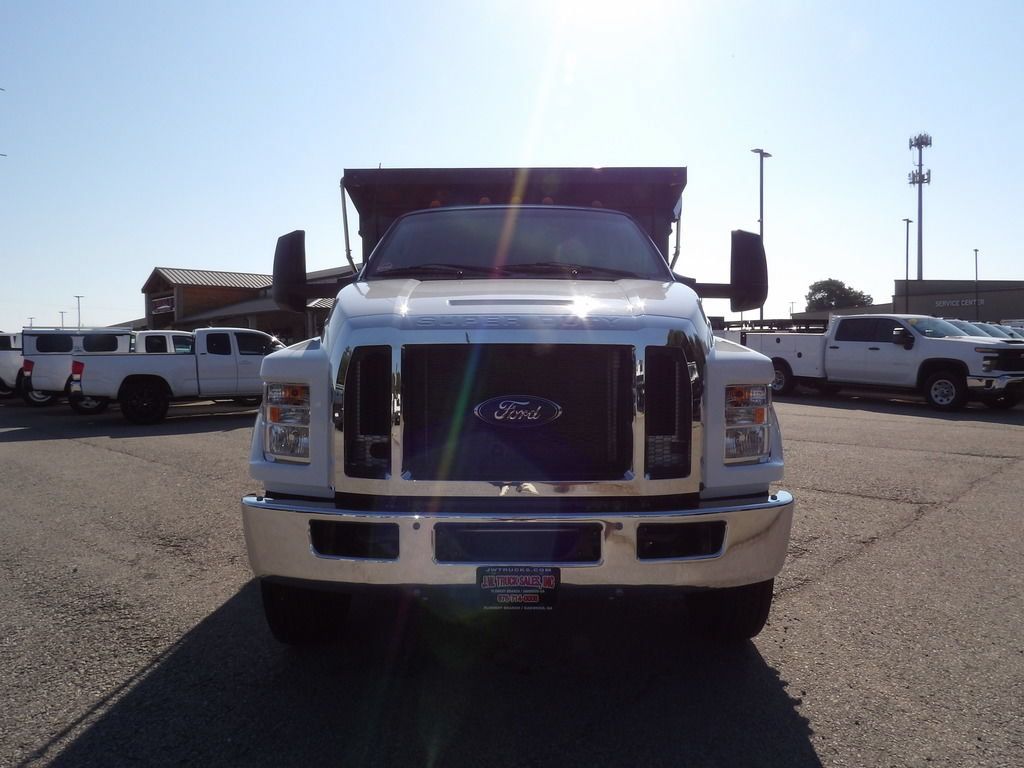 Used 2025 Ford F650 2WD Regular Cab Super Duty image 24