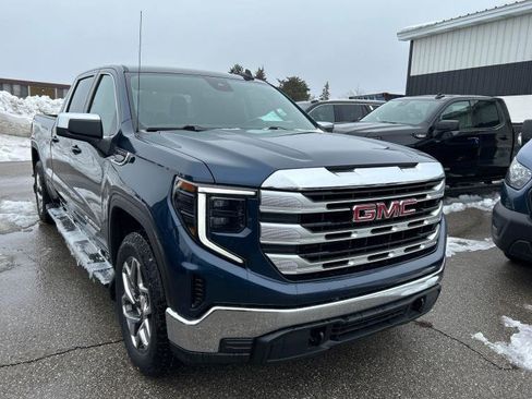 Used 2023 GMC Sierra 1500 SLE w/ LPO, GMC Protection Package image 2