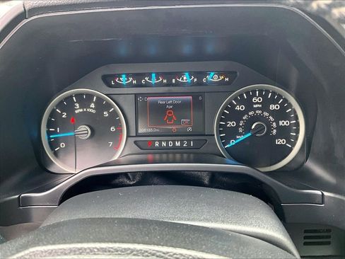 Used 2016 Ford F150 XLT w/ Equipment Group 302A Luxury image 25