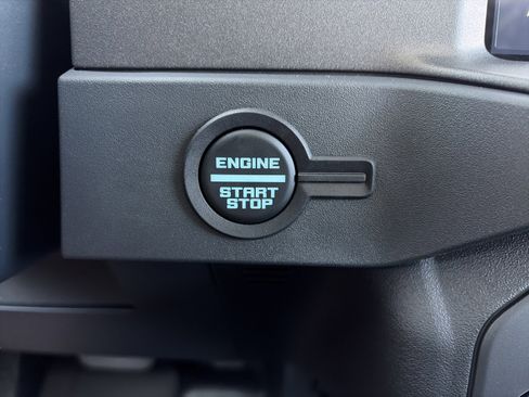 New 2026 Ford Bronco Badlands AWD/4WD image 25