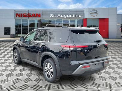New 2026 Nissan Pathfinder SL w/ Cargo Package