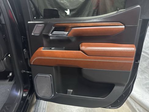 Used 2023 GMC Sierra 1500 Denali Ultimate AWD/4WD image 17