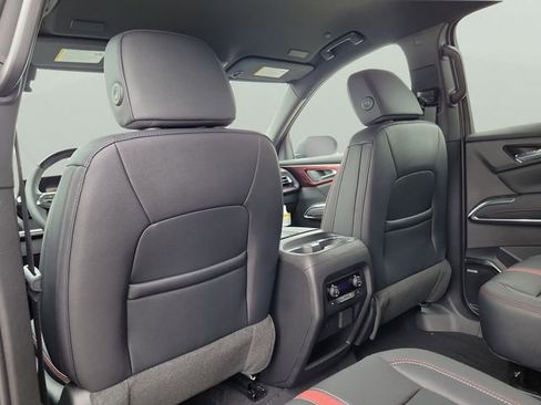 New 2026 Chevrolet Traverse RS image 13