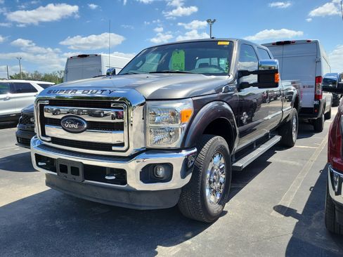 Used 2016 Ford F350 Lariat w/ Lariat Ultimate Package image 3