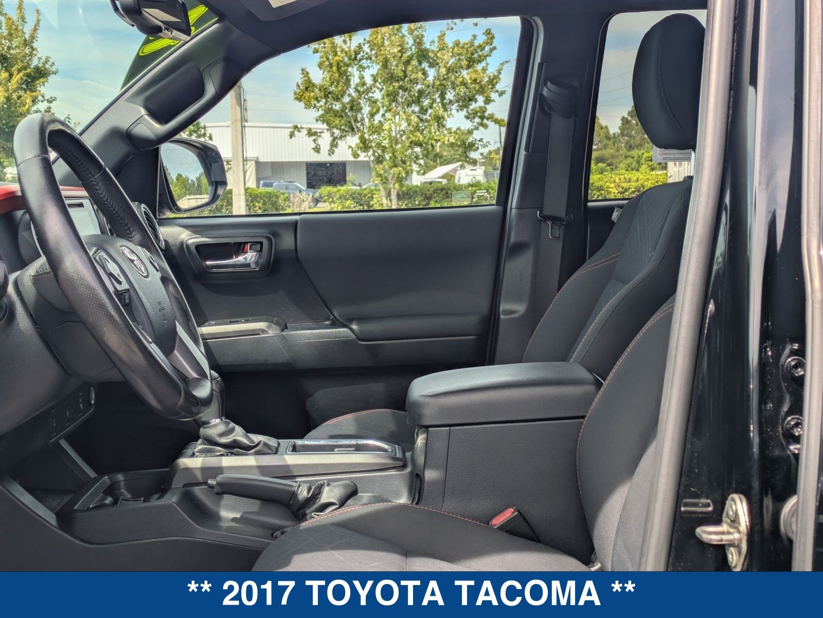 Used 2017 Toyota Tacoma TRD Off-Road w/ Tow Package (A/T) AWD/4WD image 22