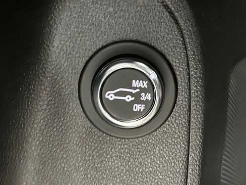 New 2026 Buick Envista Sport Touring FWD image 14