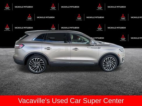 Used 2019 Lincoln Nautilus Reserve AWD/4WD image 6