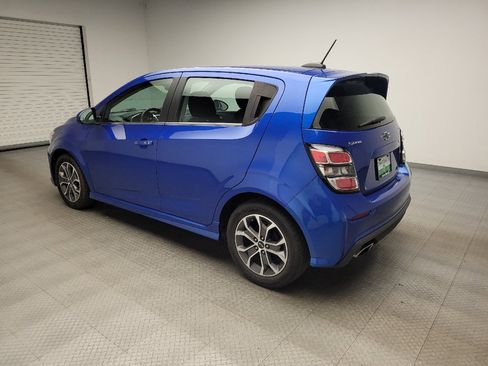 Used 2019 Chevrolet Sonic LT w/ Convenience Package FWD image 3