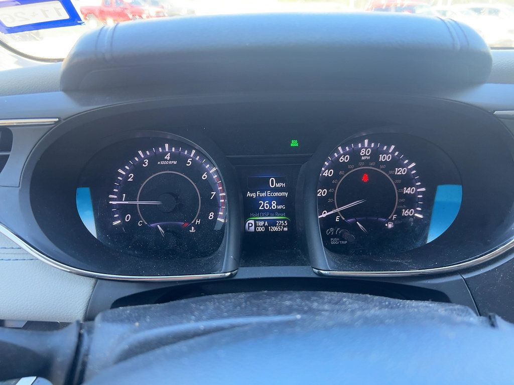 Used 2015 Toyota Avalon Limited FWD image 6