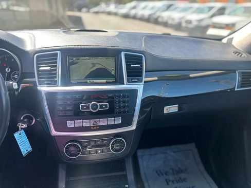 Used 2016 Mercedes-Benz GL 450 4MATIC image 28