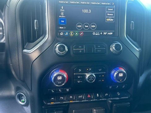 Used 2023 GMC Sierra 3500 Denali w/ Denali Ultimate Package image 38