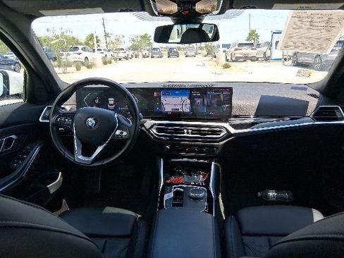 Used 2023 BMW 330i Sedan w/ Parking Assistance Package RWD image 16